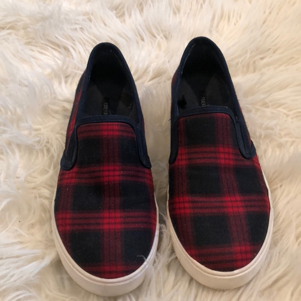 Size 7 slip on plaid sneakers
